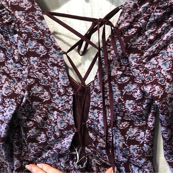 Anthropologie brand Kimchi Blue a line flare stretch dress lace back detail S - Picture 5 of 8